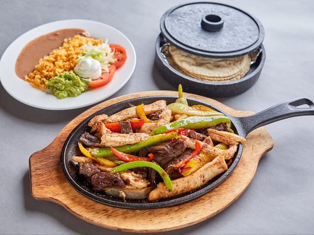 Single Parrillada Mix.